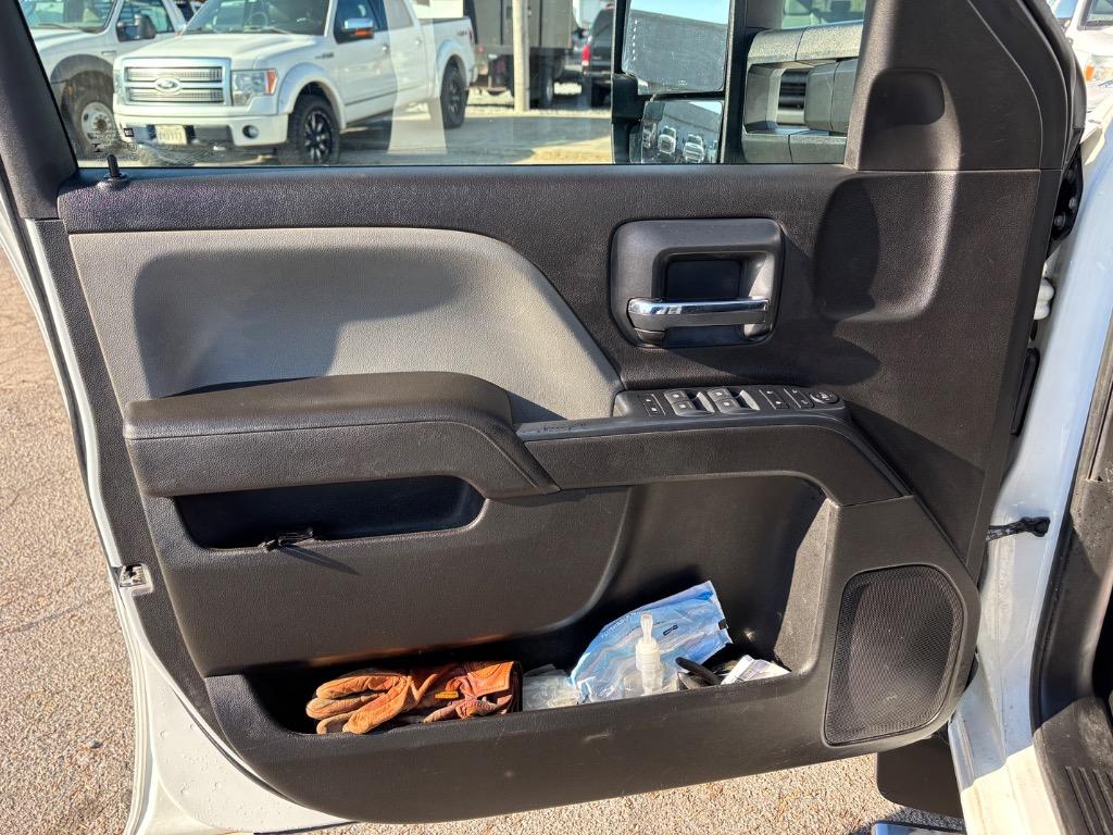 2017 Chevrolet Silverado 3500 W/T photo