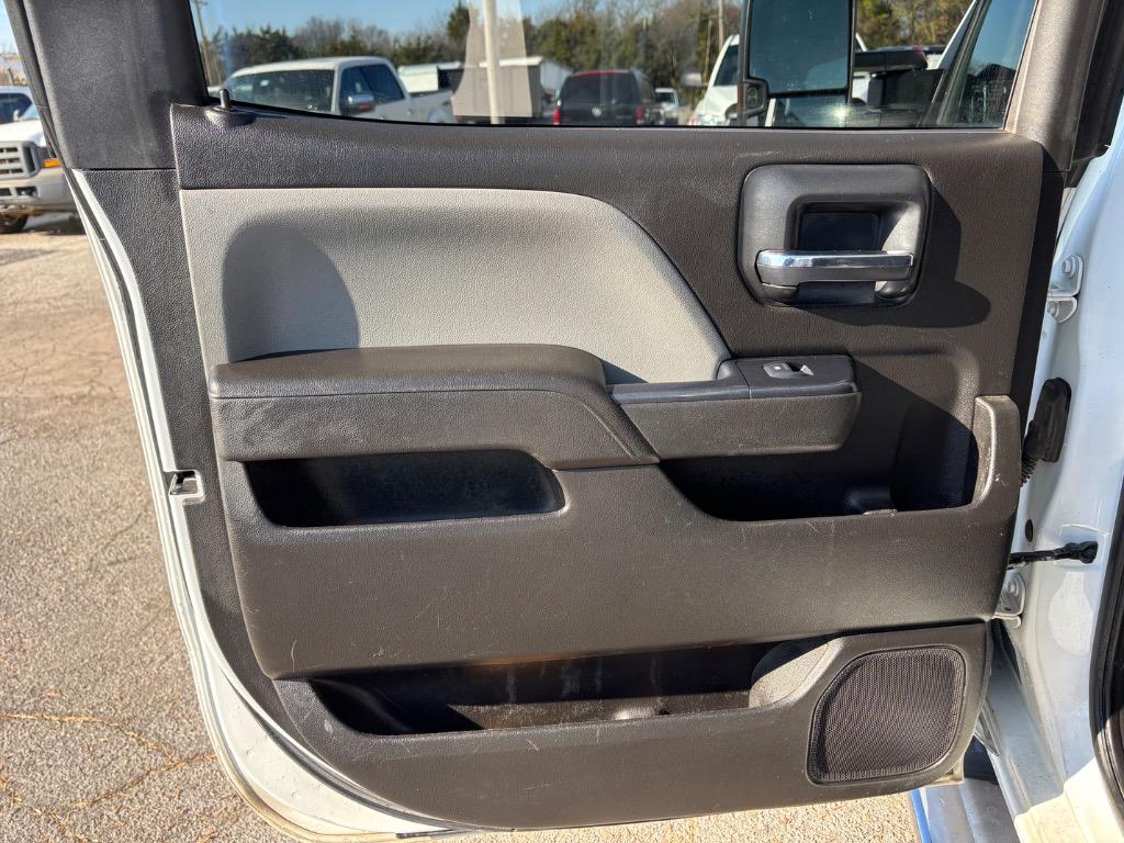 2017 Chevrolet Silverado 3500 W/T photo