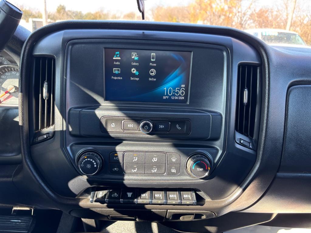 2017 Chevrolet Silverado 3500 W/T photo
