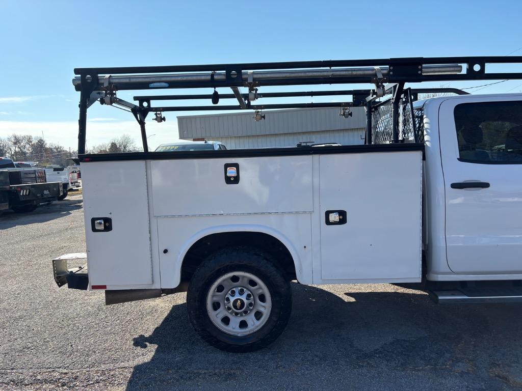 2017 Chevrolet Silverado 3500 W/T photo