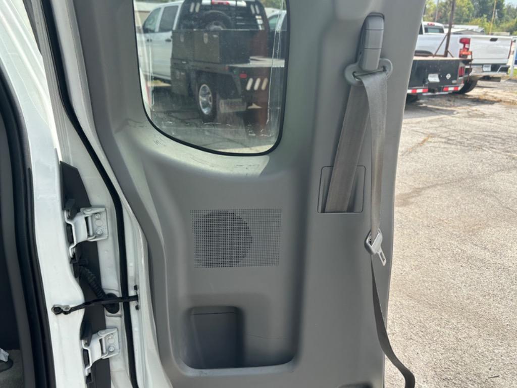 2017 Nissan Frontier S photo