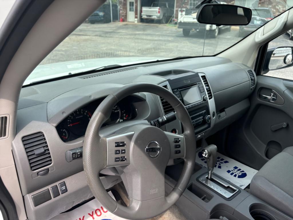 2017 Nissan Frontier S photo