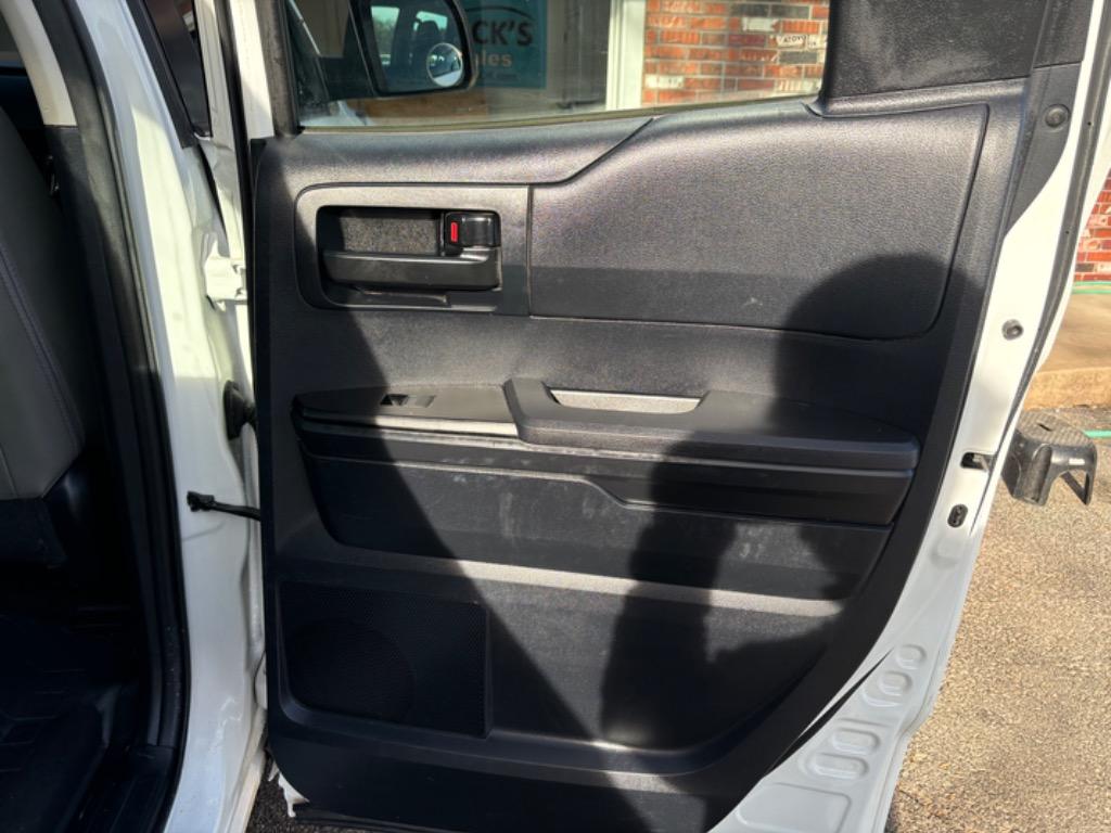 2014 Toyota Tundra SR photo