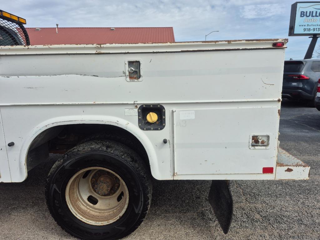 2011 Ford F-350 Super Duty - $16,999