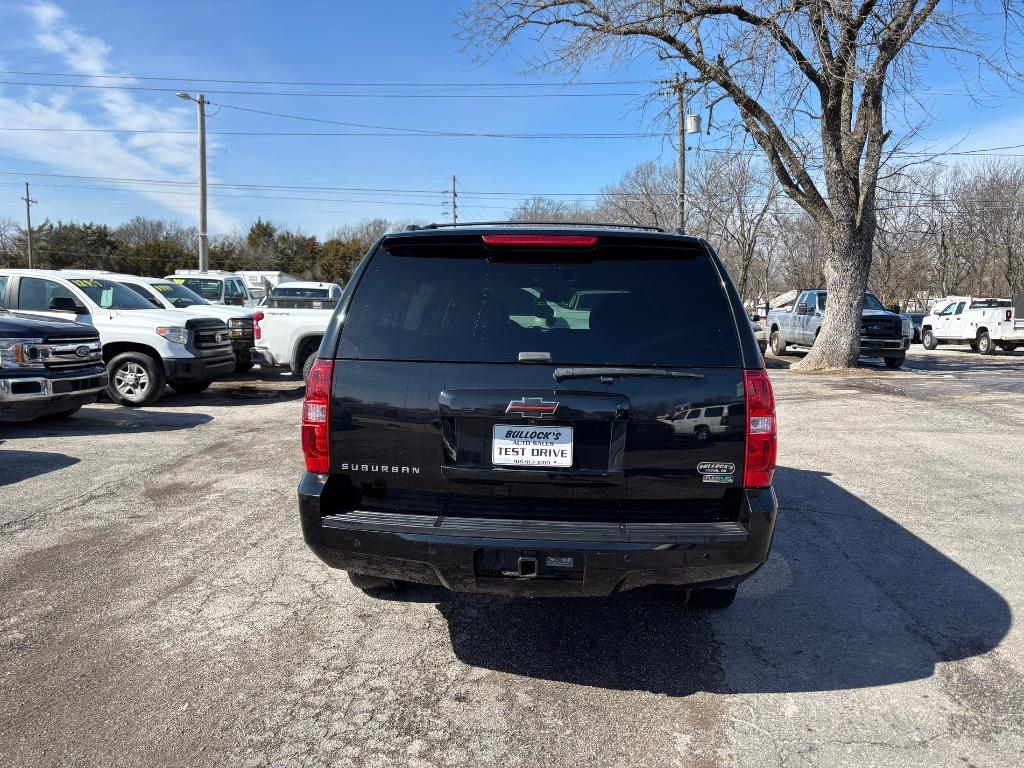 2012 Chevrolet Suburban LT 1500 photo