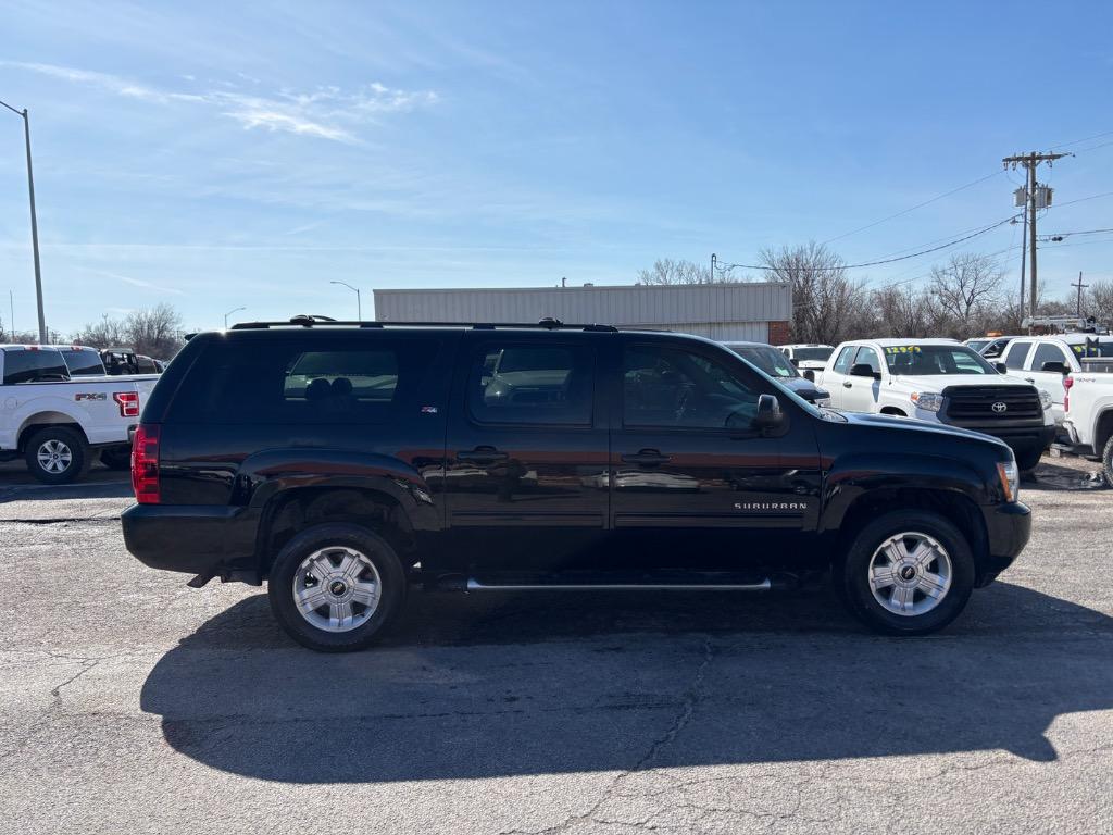 2012 Chevrolet Suburban LT 1500 photo