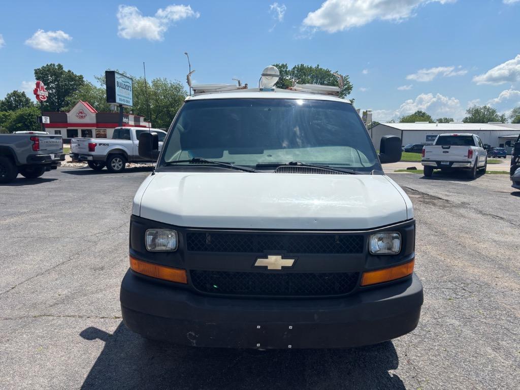 2015 Chevrolet G2500 Vans Express photo
