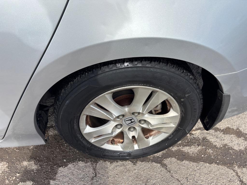 2009 Honda Accord LX-P photo