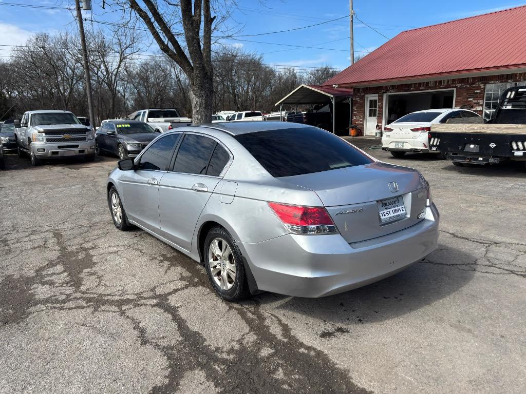 2009 Honda Accord LX-P photo