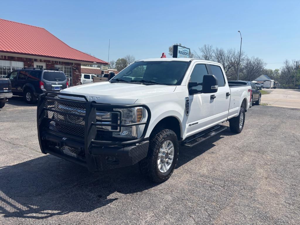 2018 Ford F-250 - $26,999