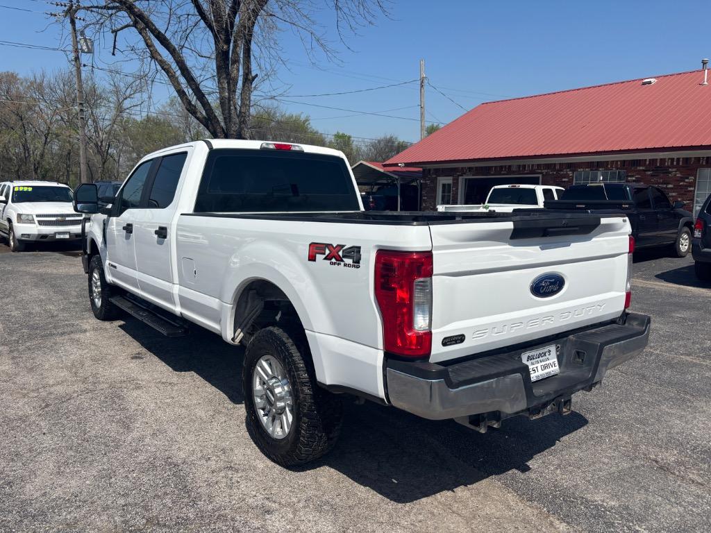 2018 Ford F-250 - $26,999