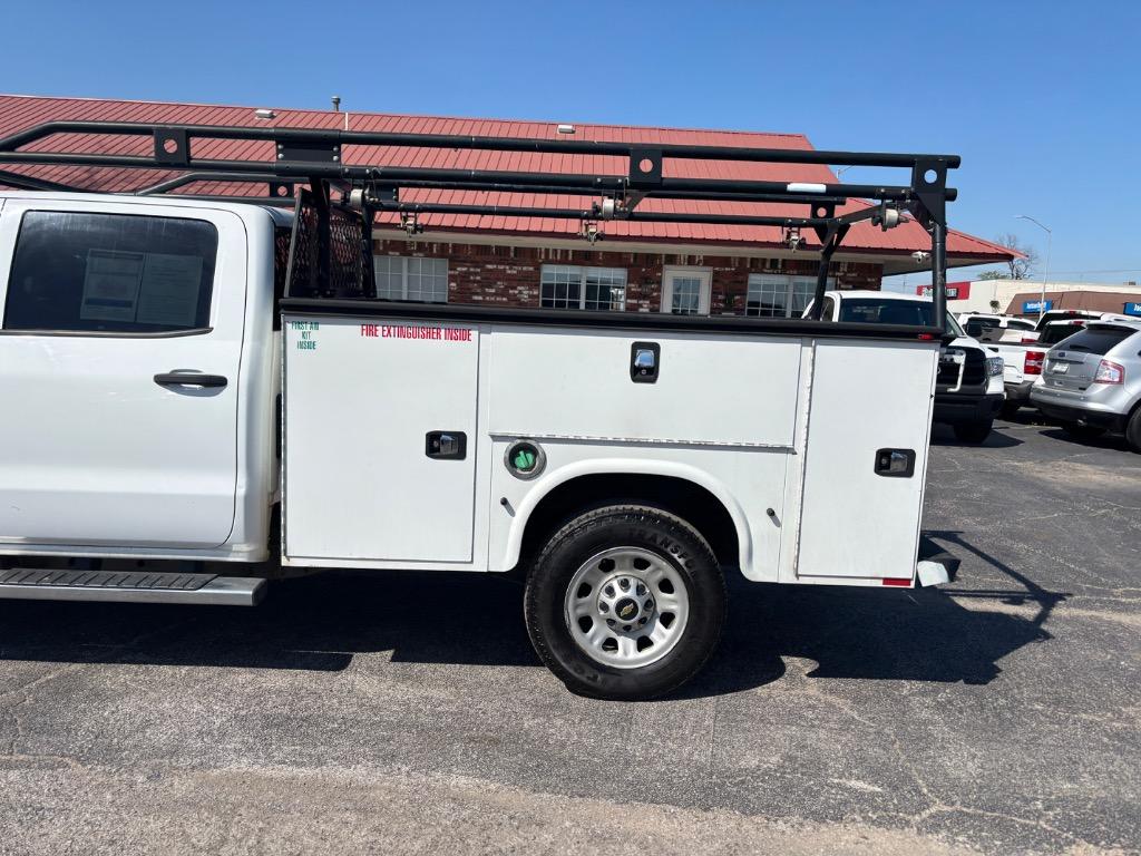 2017 Chevrolet Silverado 3500 W/T photo