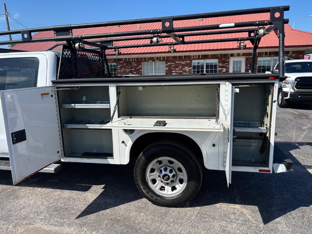 2017 Chevrolet Silverado 3500 W/T photo