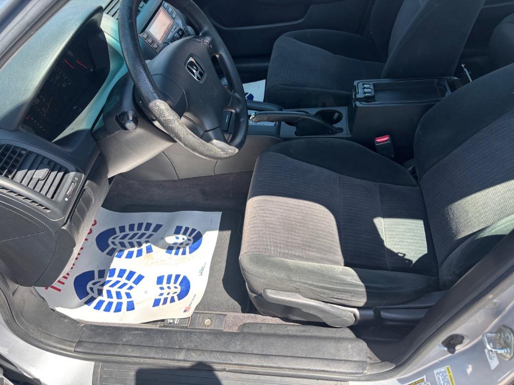 2005 Honda Accord LX photo