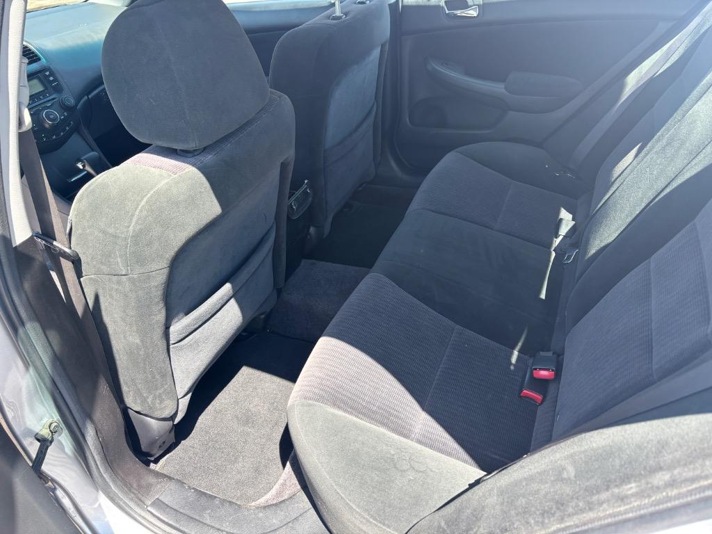 2005 Honda Accord LX photo