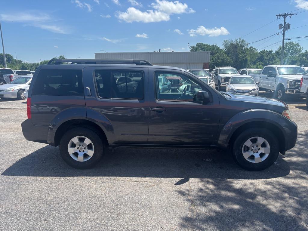 2012 Nissan Pathfinder - $9,999