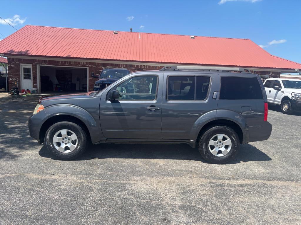 2012 Nissan Pathfinder - $9,999