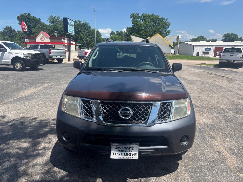 2012 Nissan Pathfinder - $9,999
