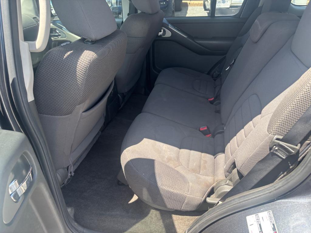 2012 Nissan Pathfinder - $9,999