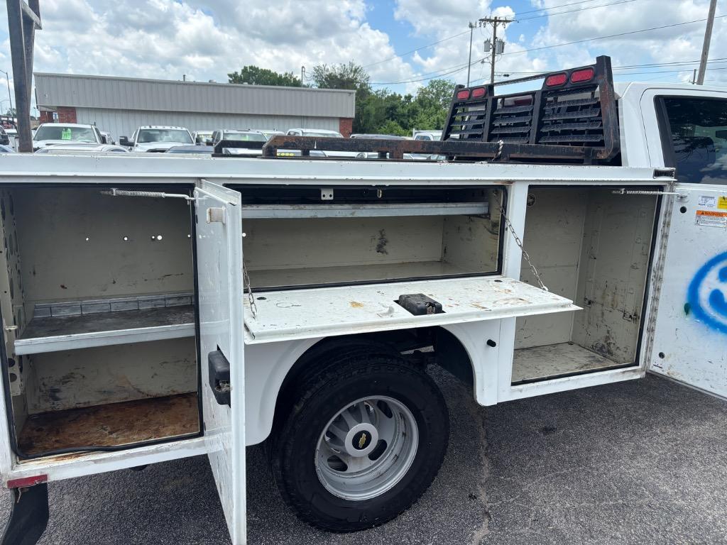 2020 Chevrolet Silverado 3500HD - $29,999