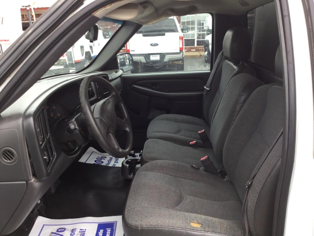 2006 Chevrolet Silverado - $4,999
