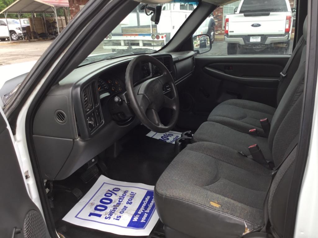 2006 Chevrolet Silverado - $4,999