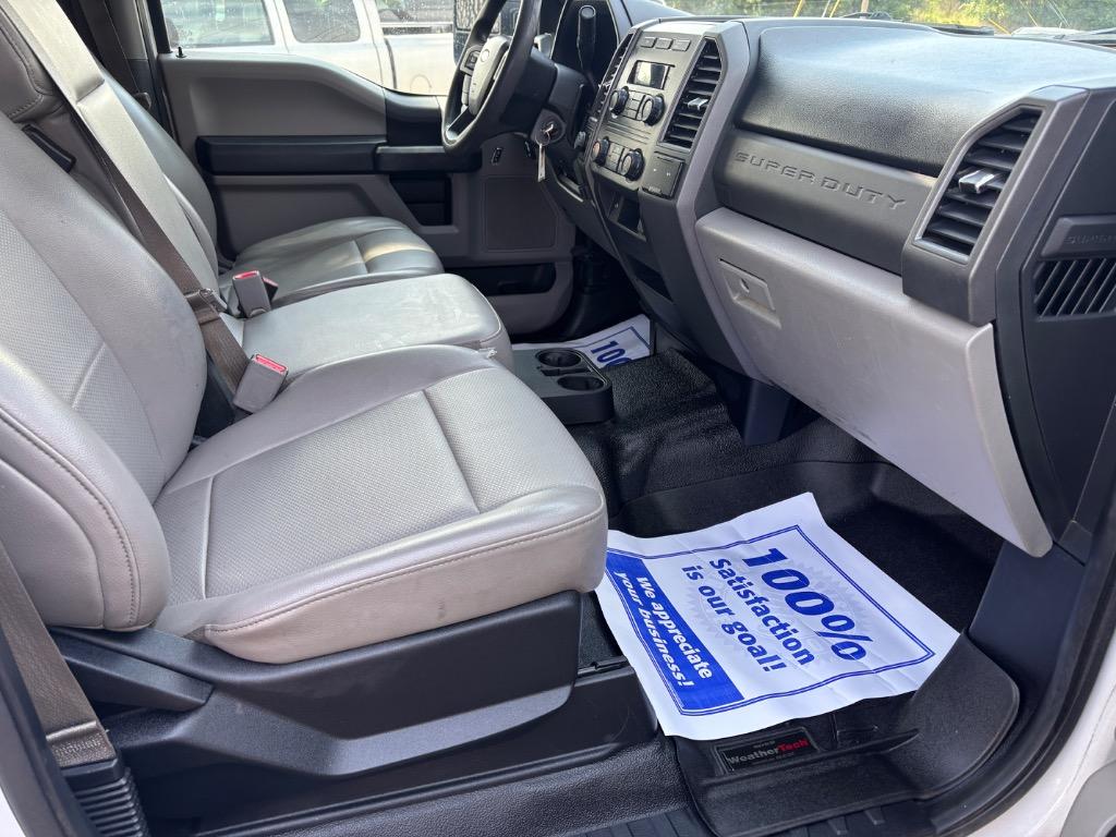 2017 Ford F-250 - $22,999