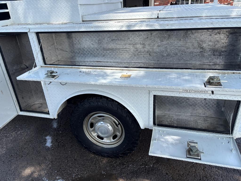 2017 Ford F-250 - $22,999
