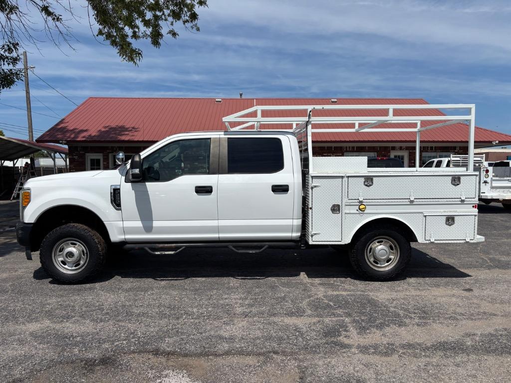 2017 Ford F-250 - $22,999