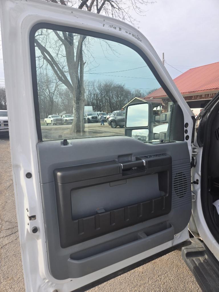 2013 Ford F-250 - $8,999