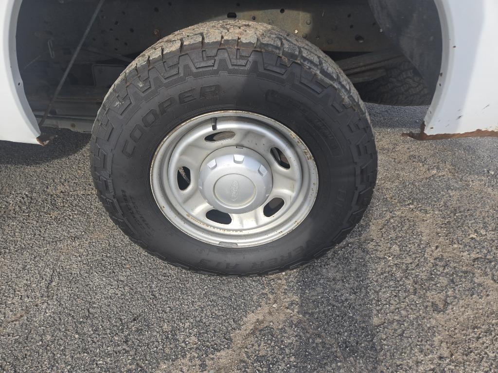 2013 Ford F-250 - $8,999