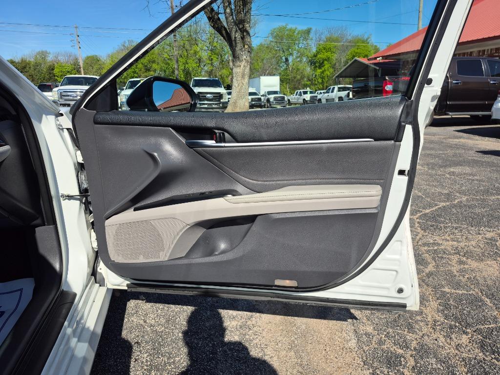 2018 Toyota Camry - $14,999