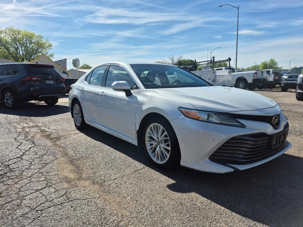 2018 Toyota Camry - $14,999