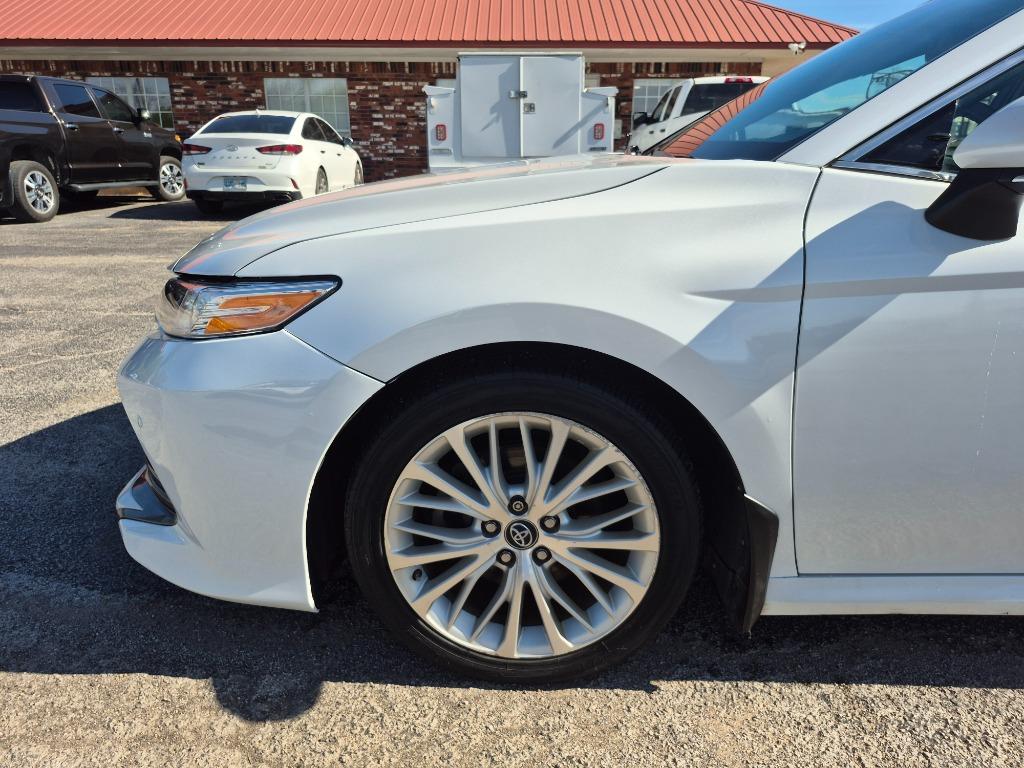 2018 Toyota Camry - $14,999