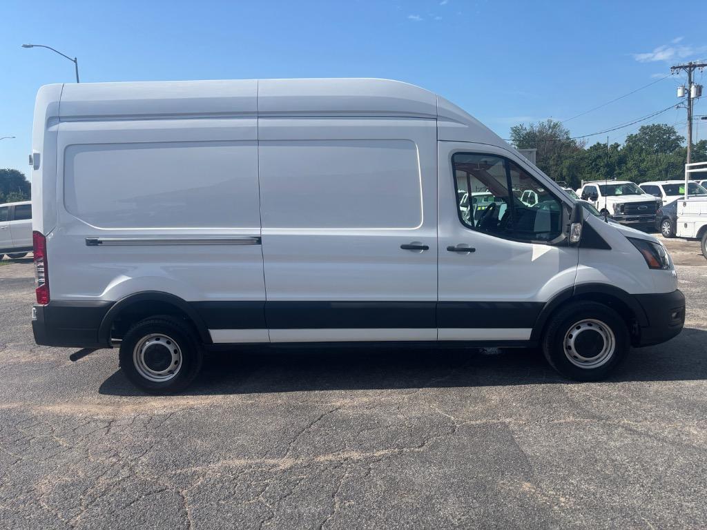 2023 Ford Transit - $44,999