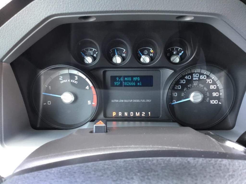 2013 Ford F-550 - $17,999