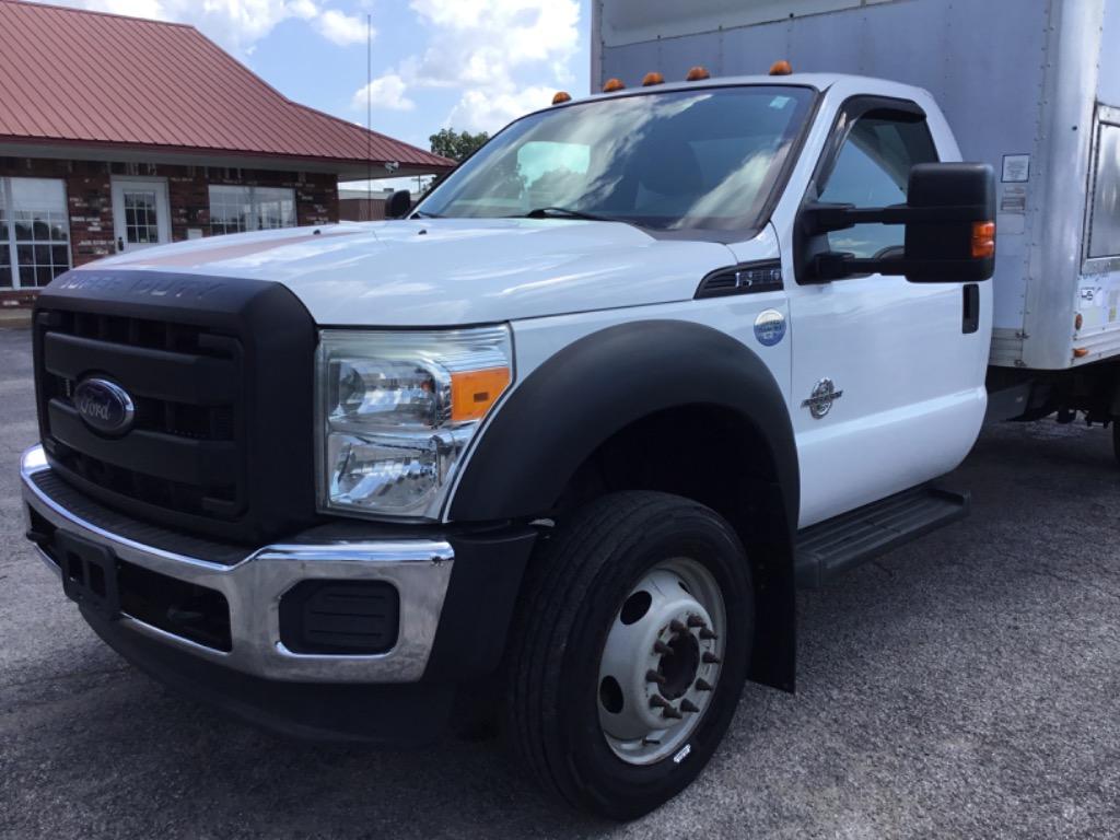 2013 Ford F-550 - $17,999