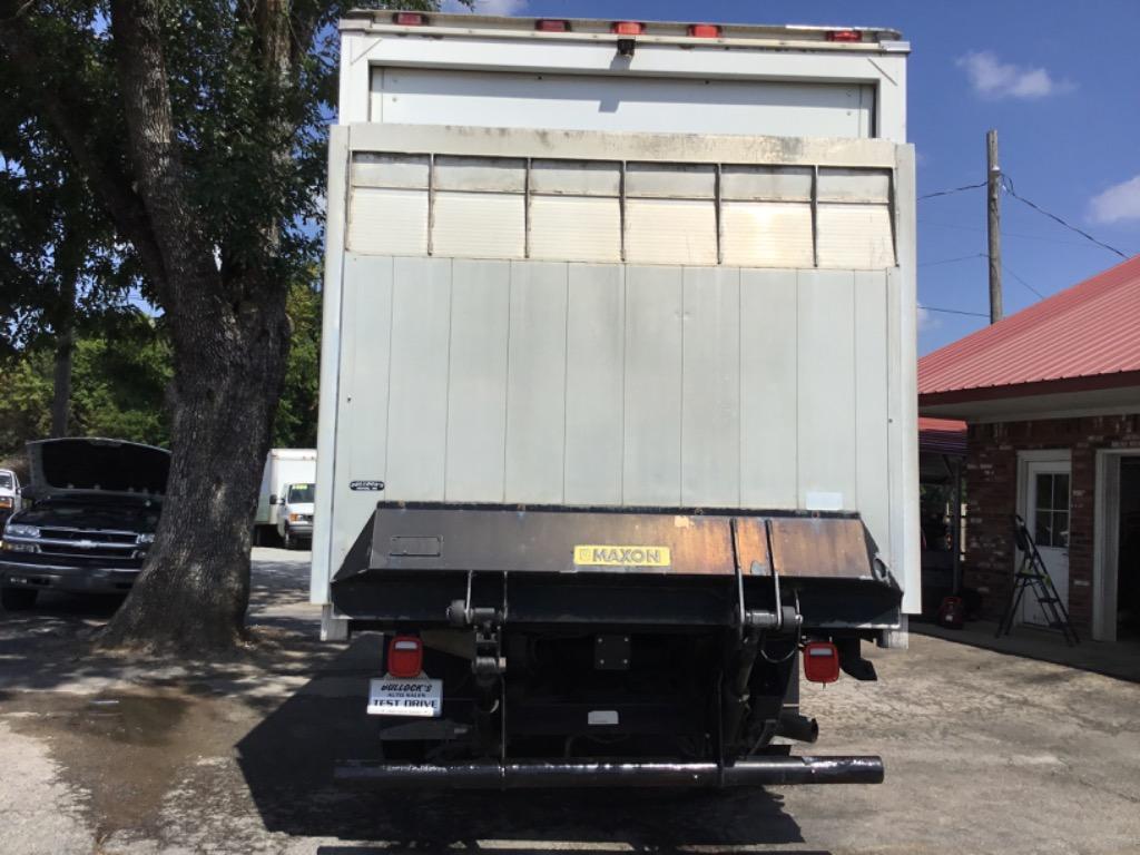 2013 Ford F-550 - $17,999