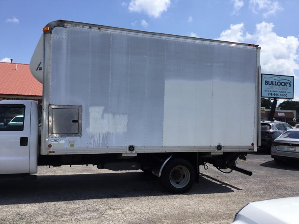 2013 Ford F-550 - $17,999