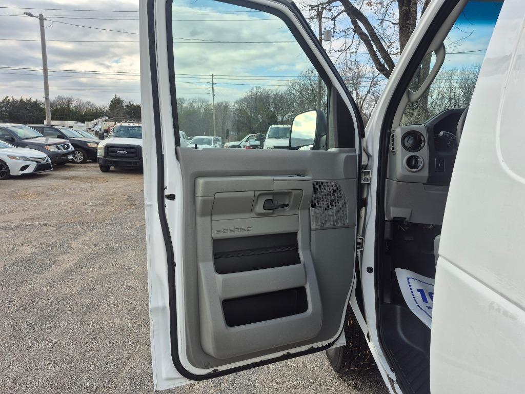2014 Ford E-250 - $9,999