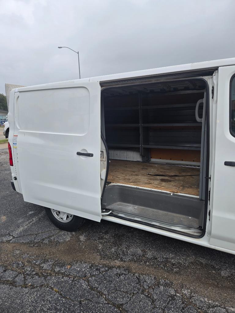 2016 Nissan Nv - $10,999