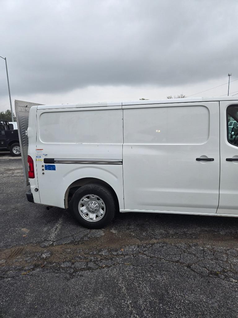 2016 Nissan Nv - $10,999
