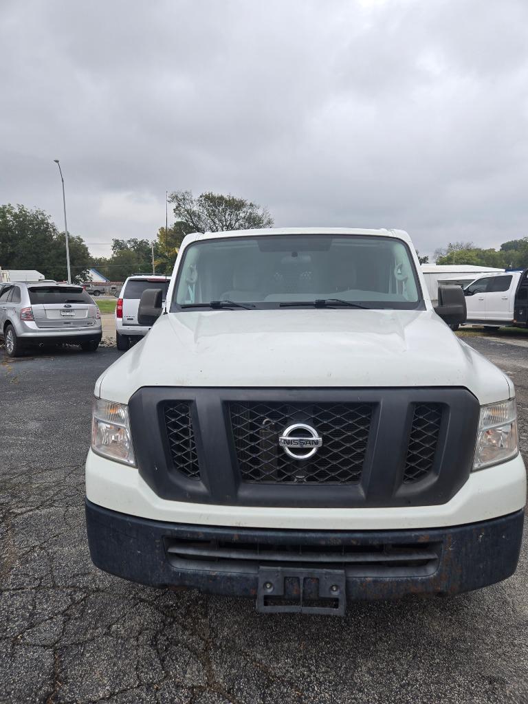 2016 Nissan Nv - $10,999