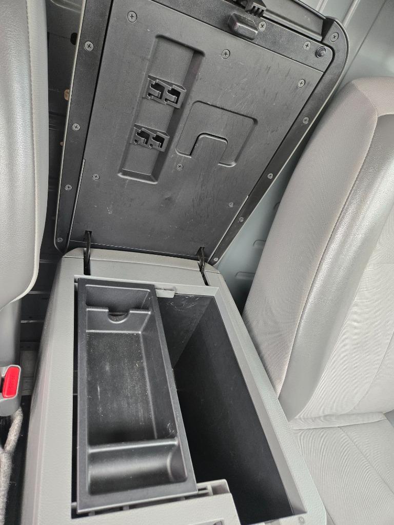 2016 Nissan Nv - $10,999