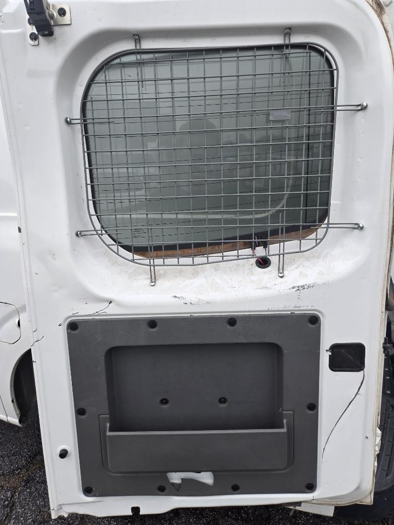 2016 Nissan Nv - $10,999