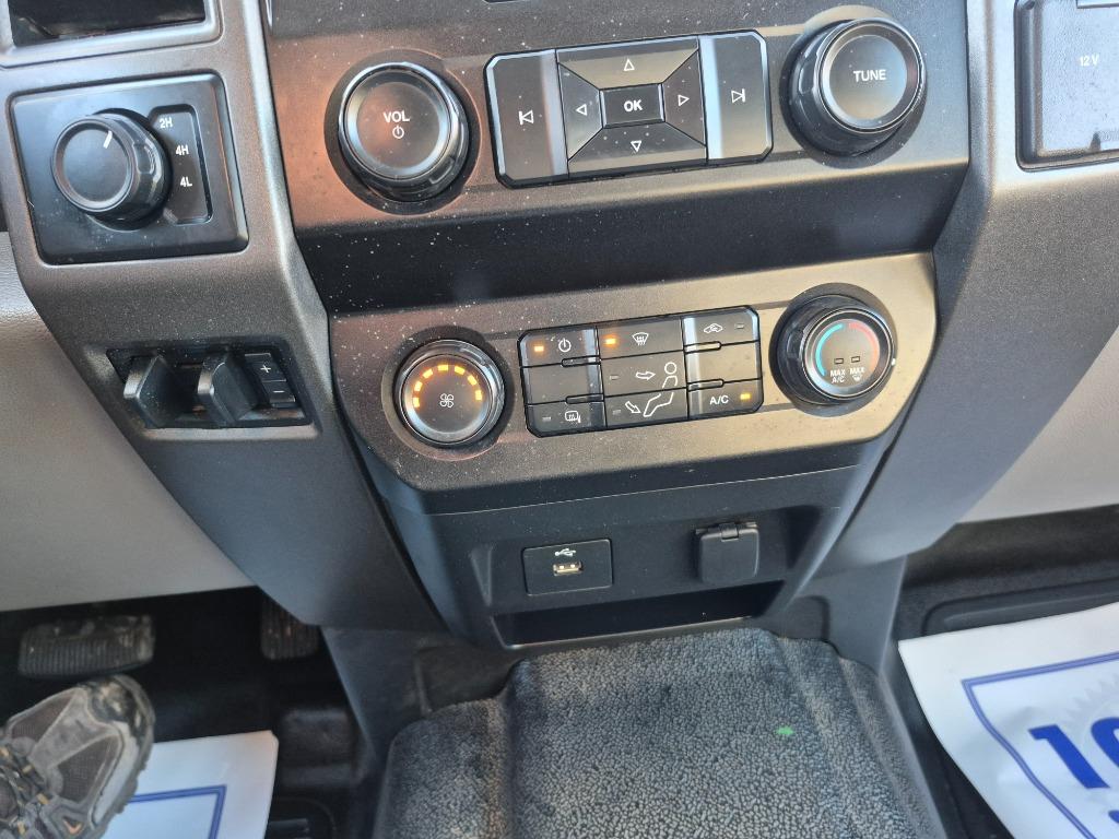 2020 Ford F-350 Super Duty - $35,999