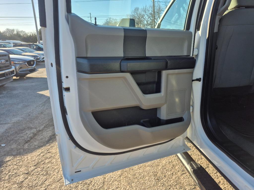 2020 Ford F-350 Super Duty - $35,999