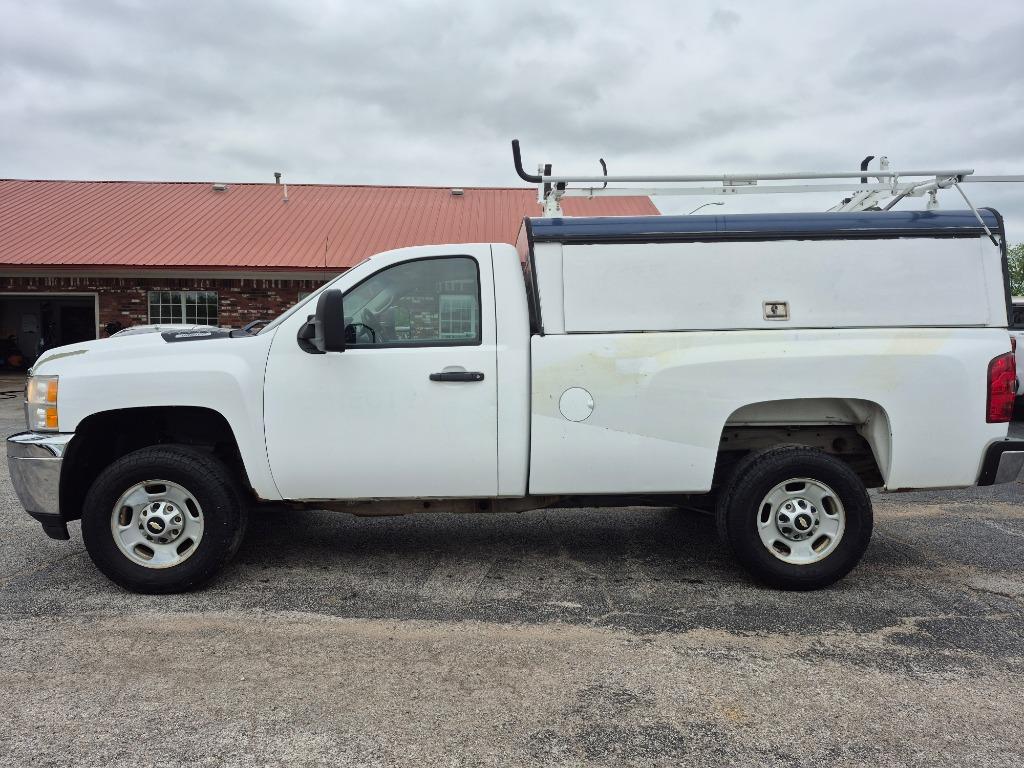 2012 Chevrolet Silverado 2500 - $8,999