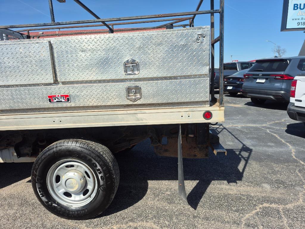 2011 Ford F-350 Super Duty - $7,999