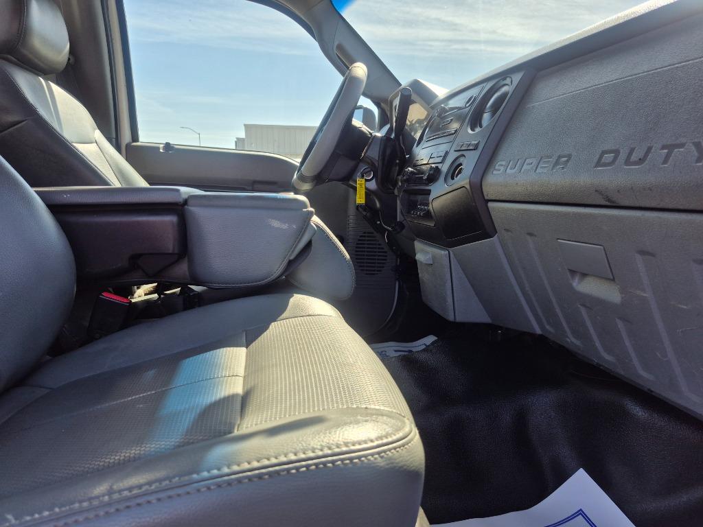 2011 Ford F-350 Super Duty - $7,999